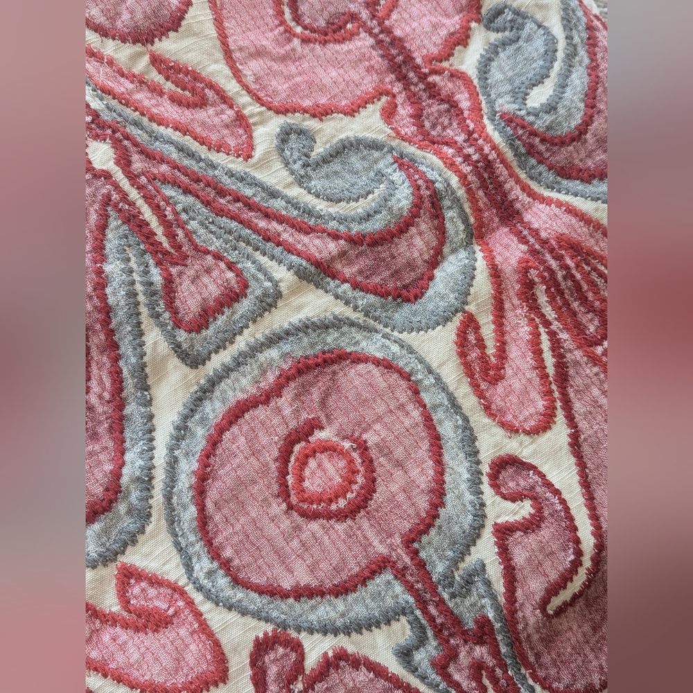 (2) Pottery Barn "KENMARE" Ikat Embroidered Pillow Covers 24" Red/Gray - Picture 4 of 9